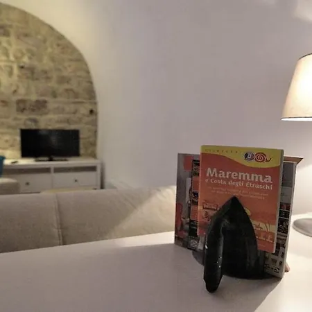 Authentic Cave House In The Heart Of The Village!